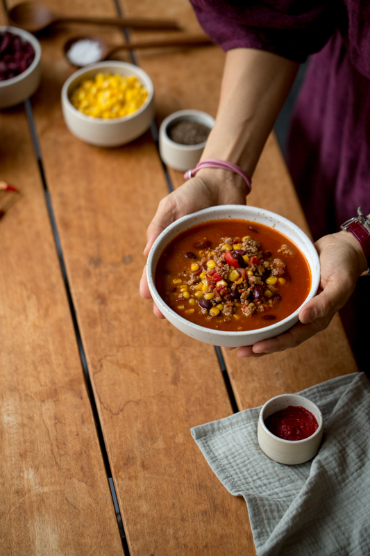 Herzhafte Suppe für die Weihnachtsfeier im Freien